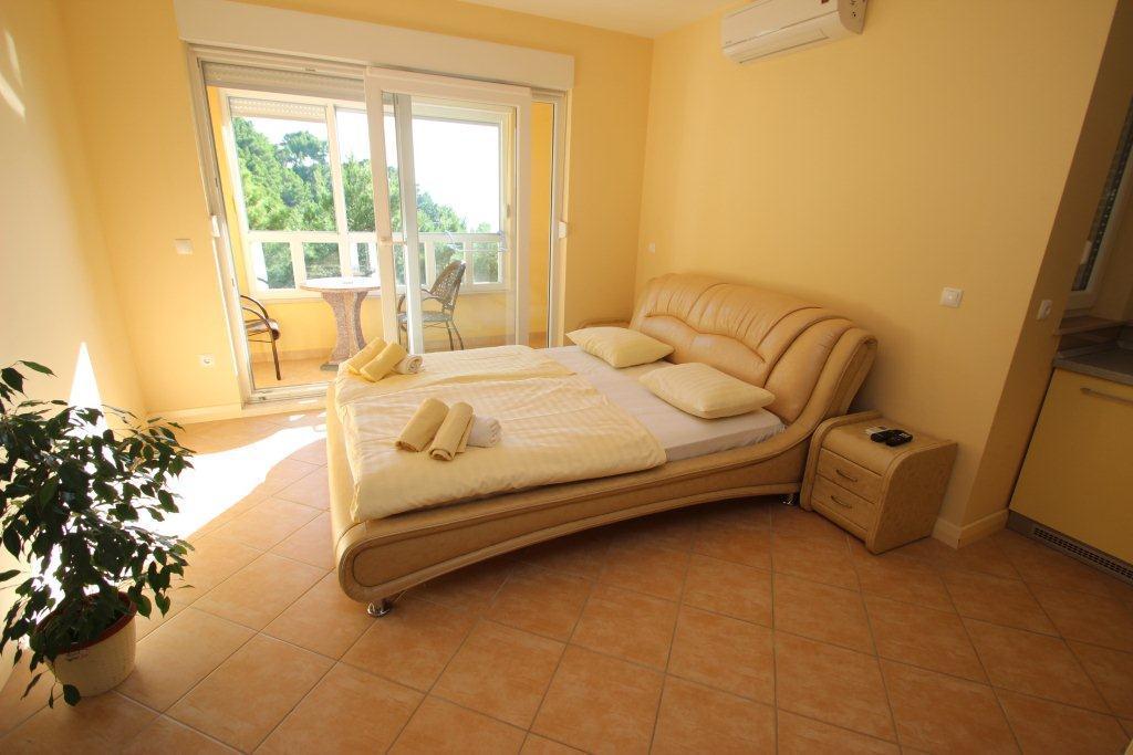 Apartments Villa Astra & Pinija Brela Ngoại thất bức ảnh